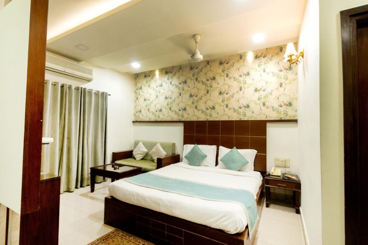Hotel Annapoorna Residency Secundurabad Екстериор снимка