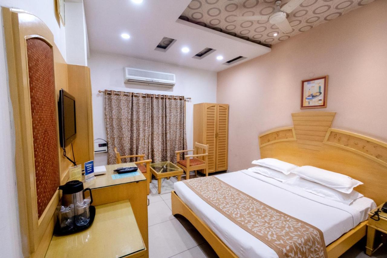 Hotel Annapoorna Residency Secundurabad Екстериор снимка