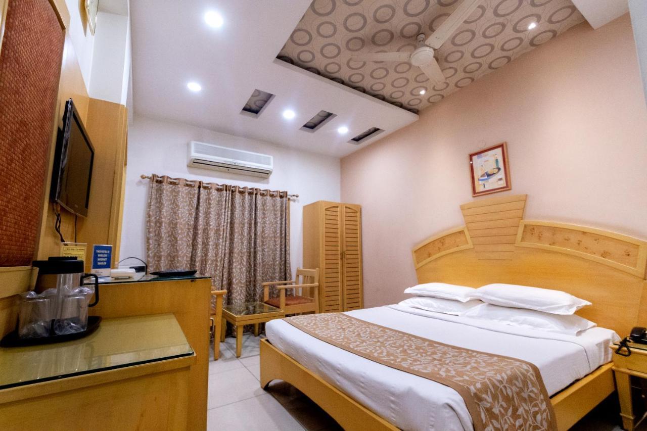 Hotel Annapoorna Residency Secundurabad Екстериор снимка
