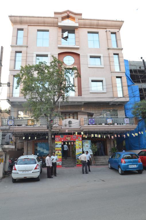 Hotel Annapoorna Residency Secundurabad Екстериор снимка